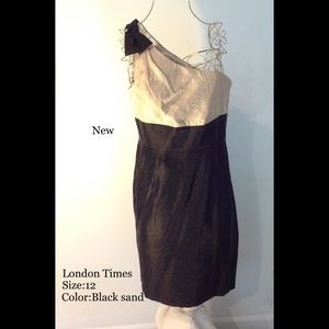 London Times off shoulder